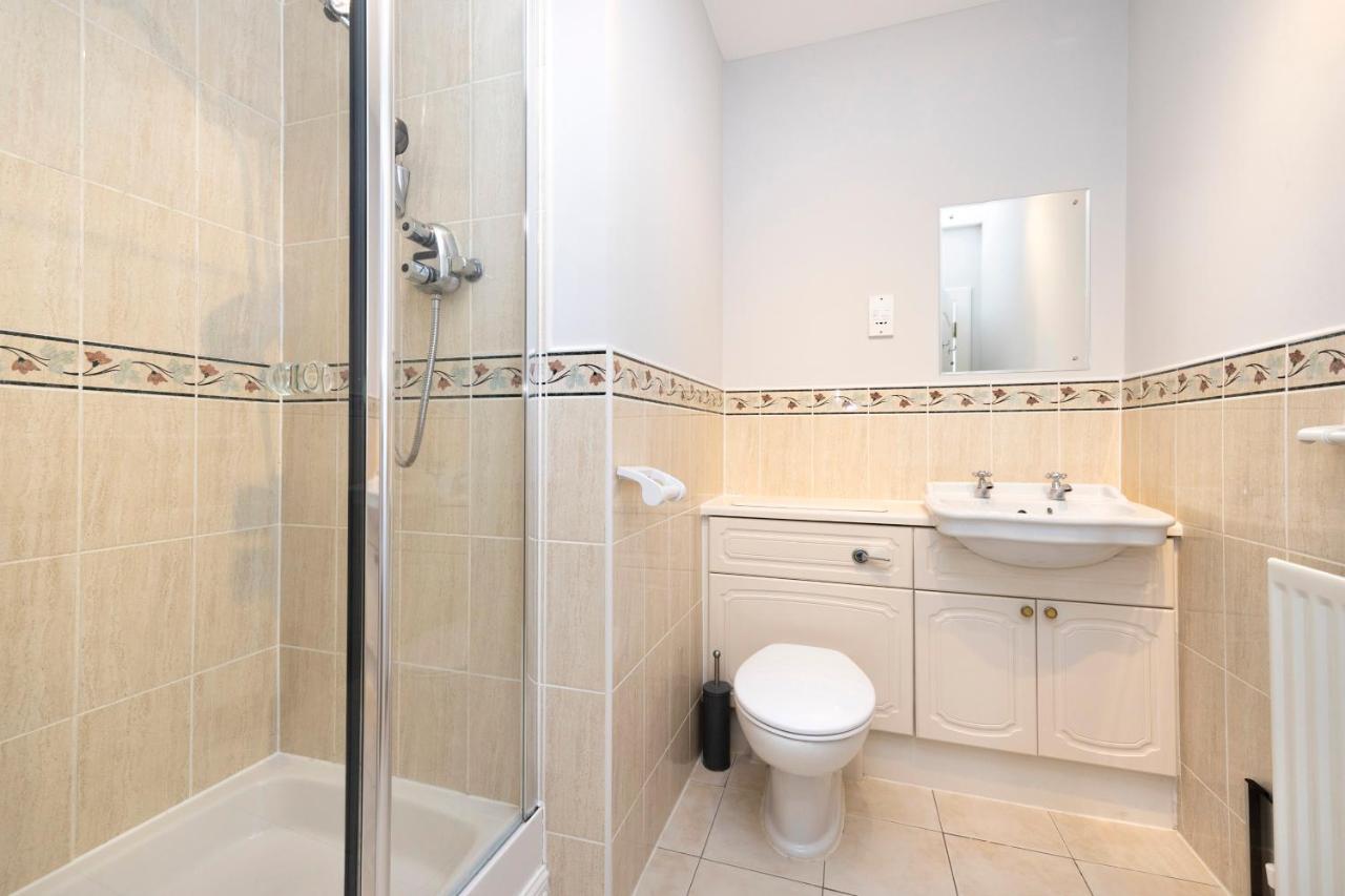 Joivy Modern Flat With Free Parking Apartment Единбург Екстериор снимка